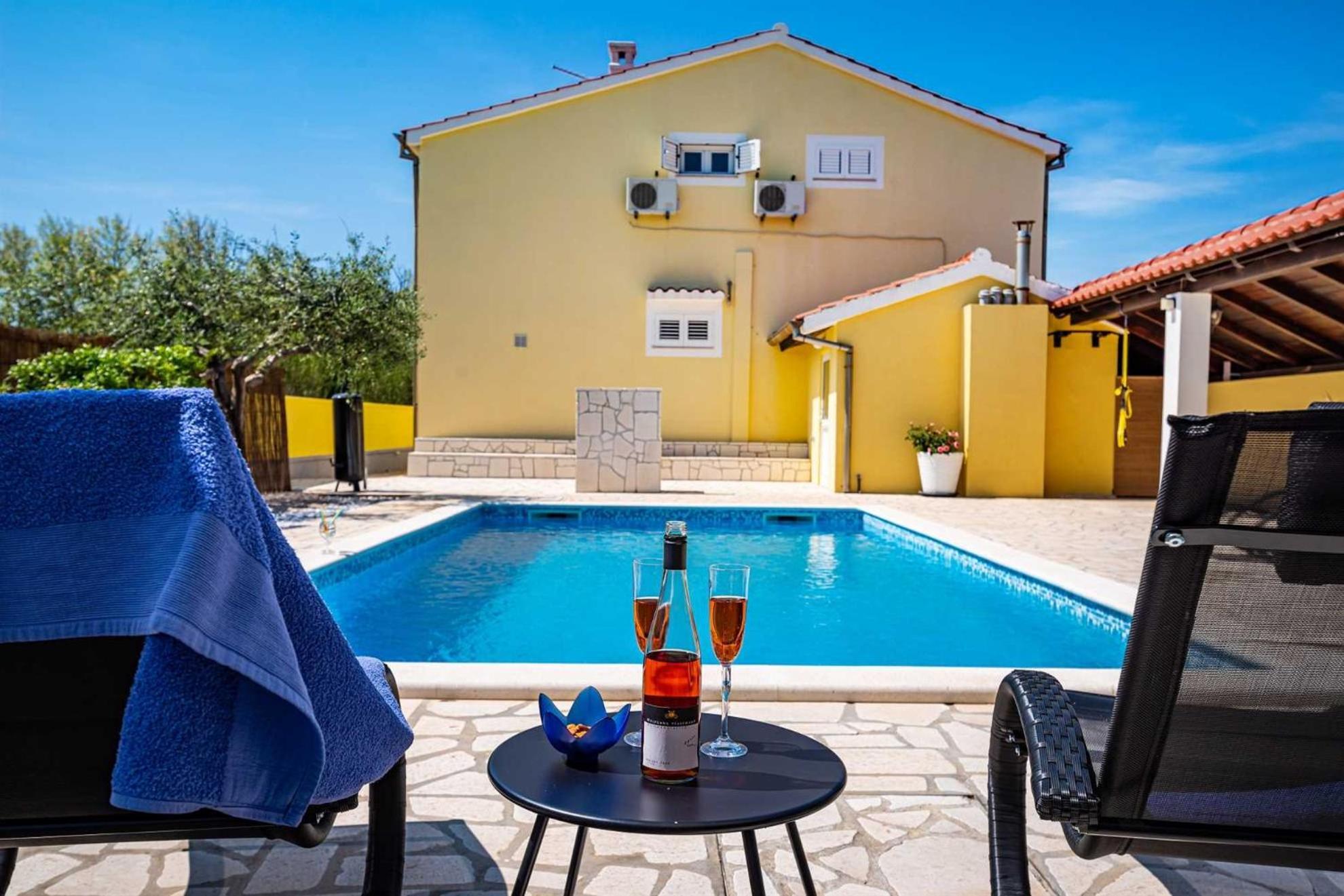 Apartment House Simoni With Pool, Zadar County Privlaka  Exteriér fotografie