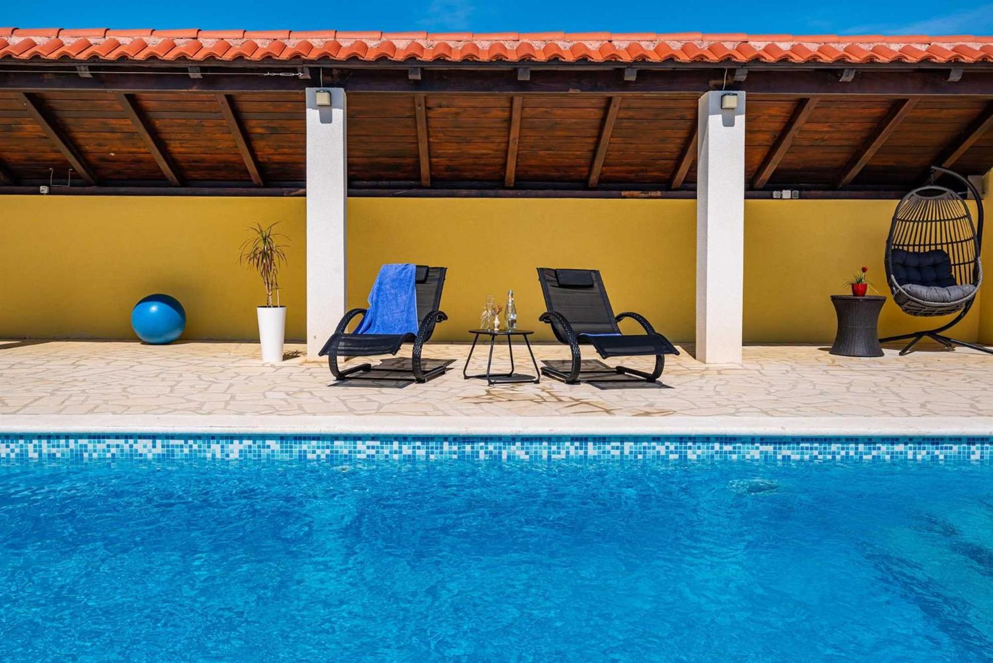 Apartment House Simoni With Pool, Zadar County Privlaka  Exteriér fotografie