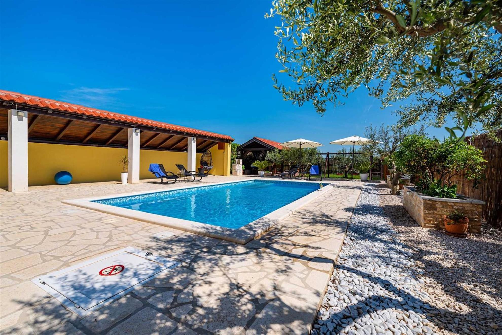 Apartment House Simoni With Pool, Zadar County Privlaka  Exteriér fotografie